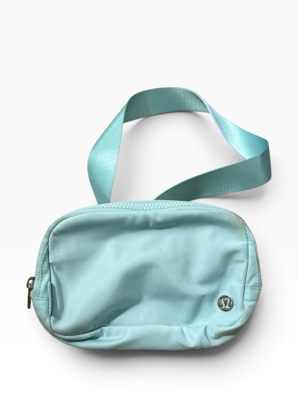 lululemon athletica Aqua Crossbody Belt Bag